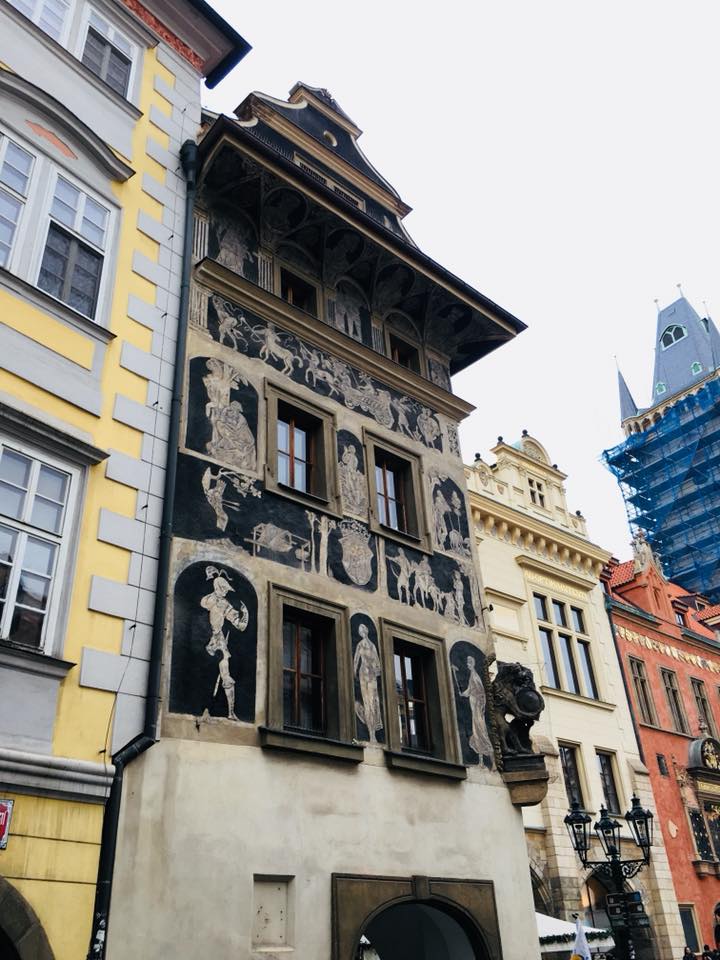 House of the Minute - Renaissance 