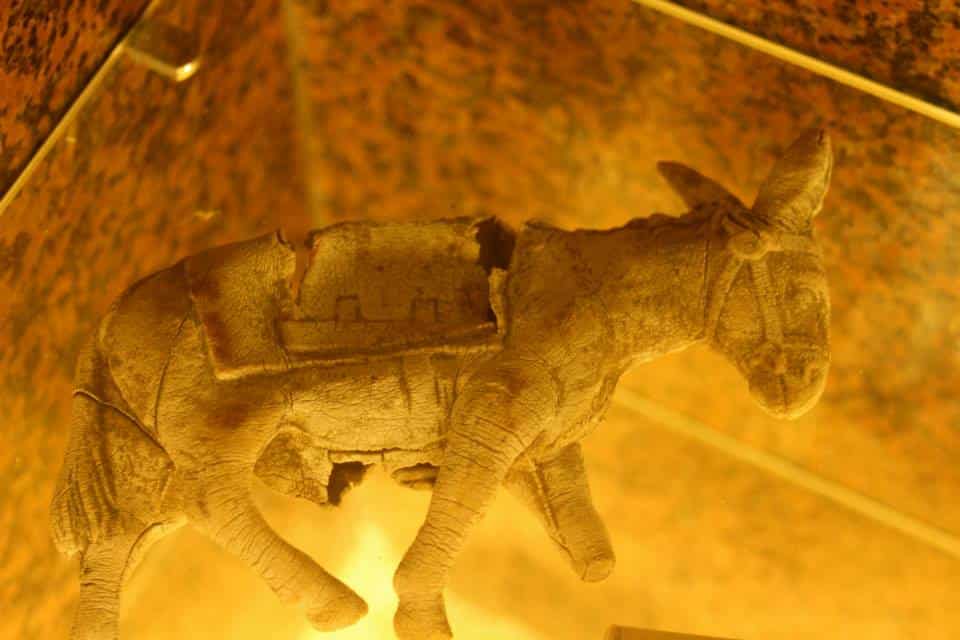 Trinkets in the Oradour memorial