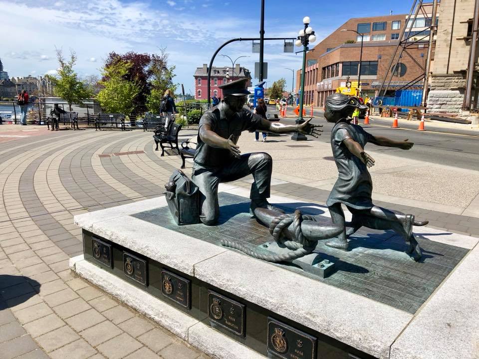 The Homecoming statue - 24 Hours in Victoria BC - HH Lifestyle Travel