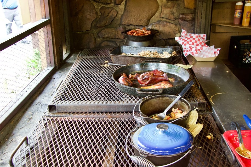 Smoked turkey legs at Dollywood