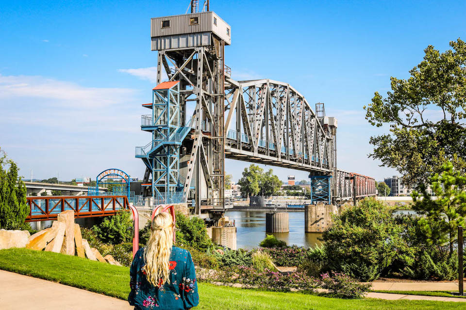 Arkansas from Pip and the City
