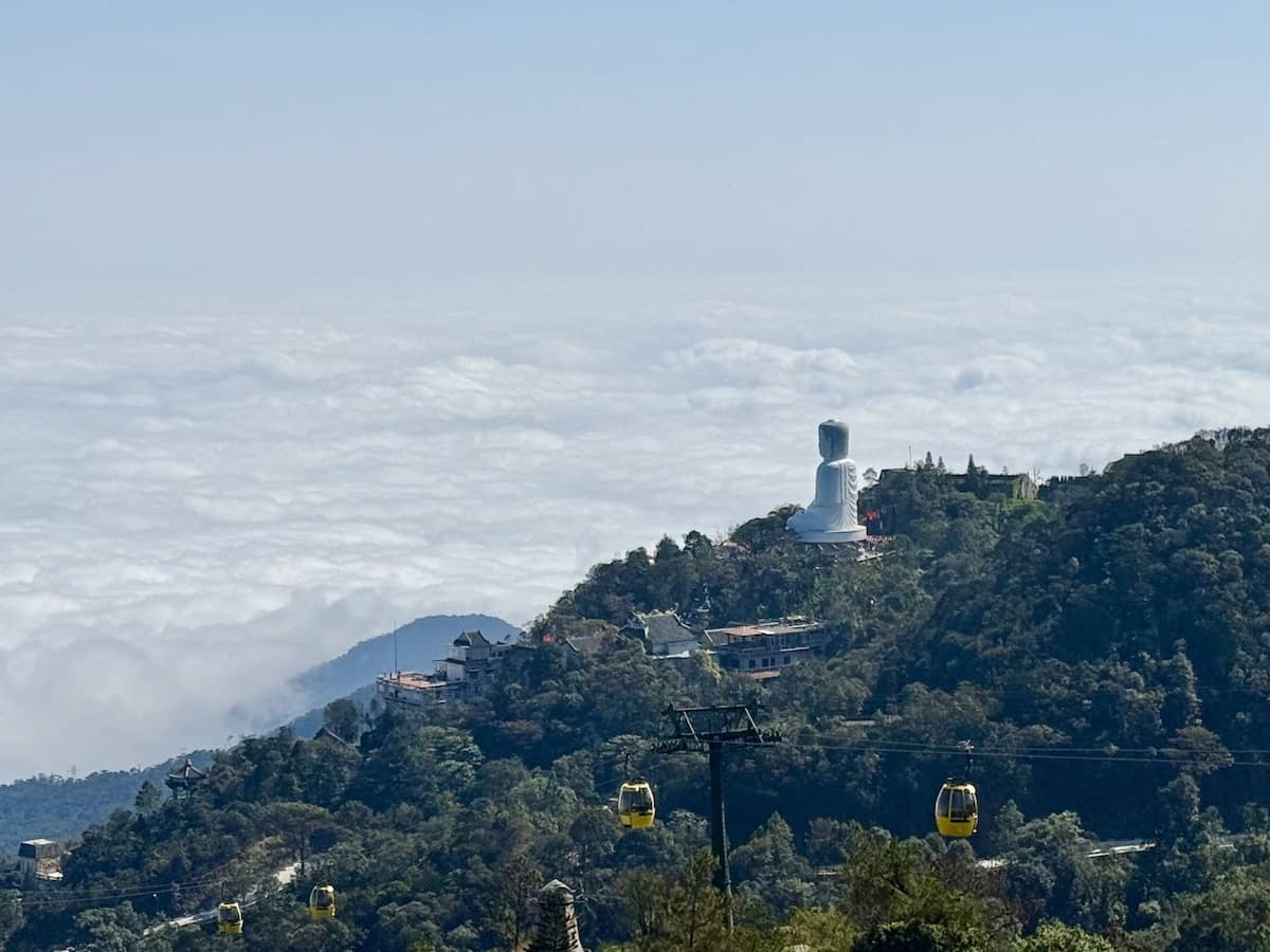 Ba Na Hills Buddha