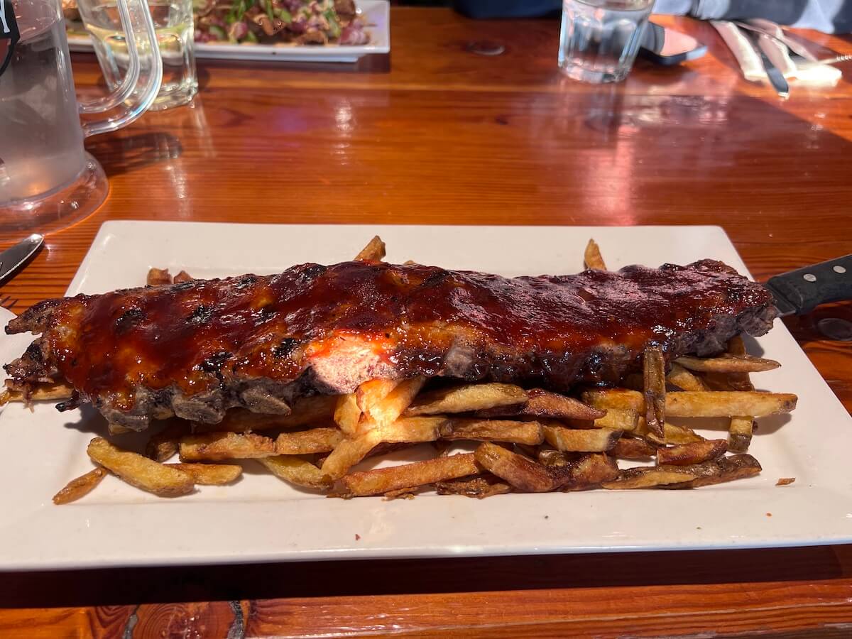 Tobermory Brewing Co. Food