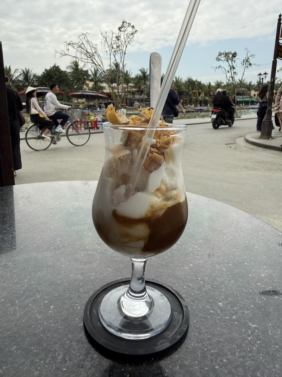 Coconut coffee, Hoi An