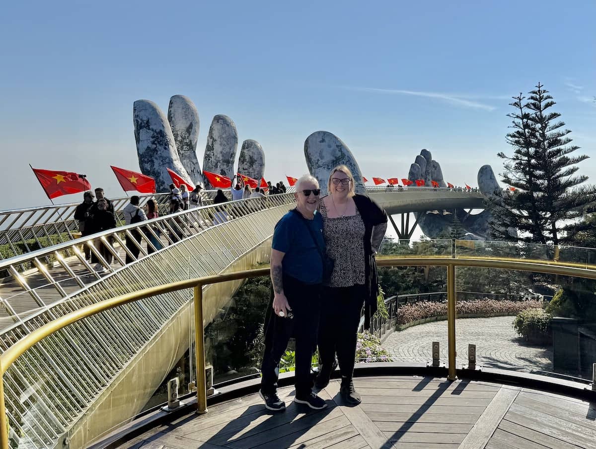 Golden Bridge photo of Hannah and Roy