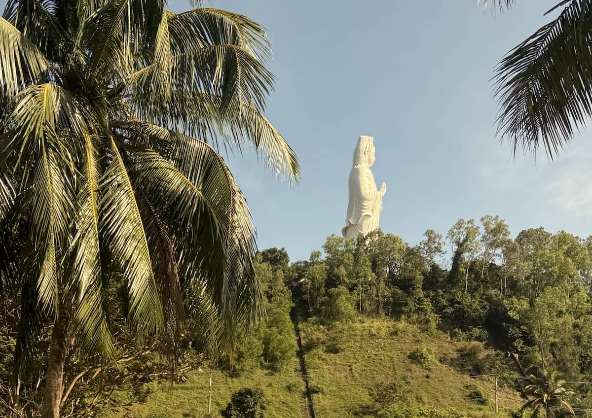 Linh Ung Pagoda and Lady Buddha, Da Nang