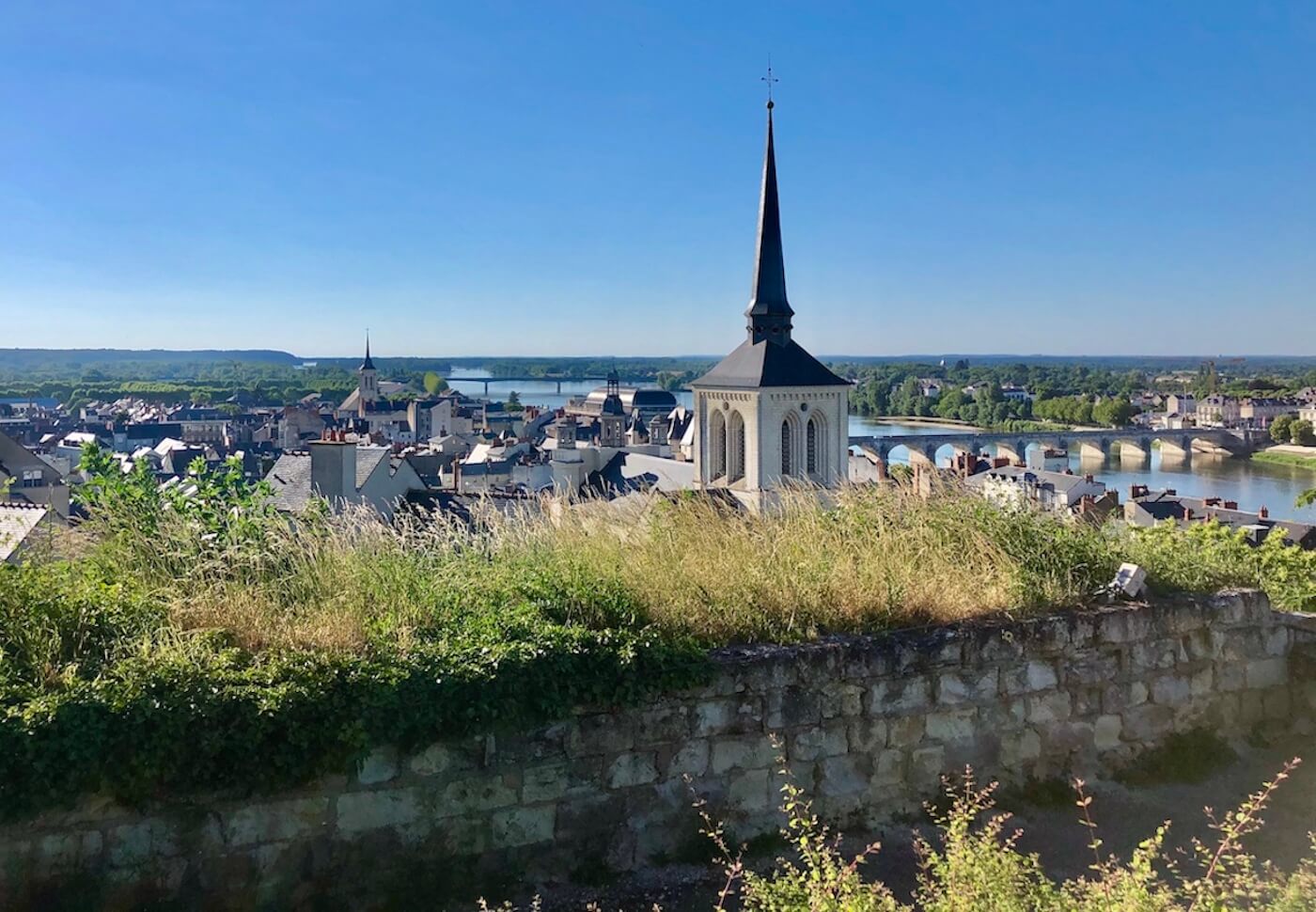 Loire Valley Itinerary : 2-3 Day Loire Road Trip - HH Lifestyle Travel