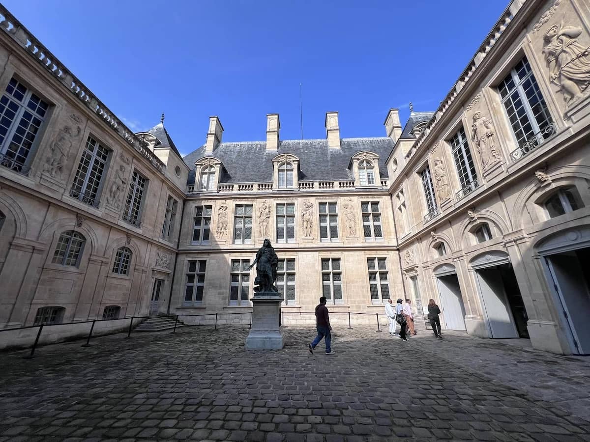 Musee Carnavalet