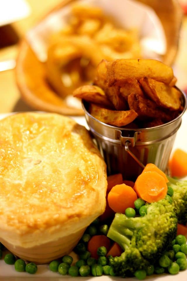 Steak pie at Nenthall
