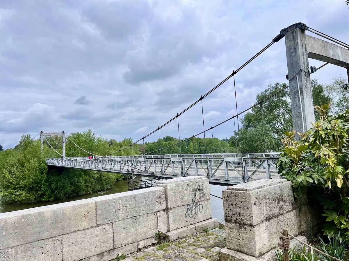 Pont Suspendu de Saint-Symphorien, Tours