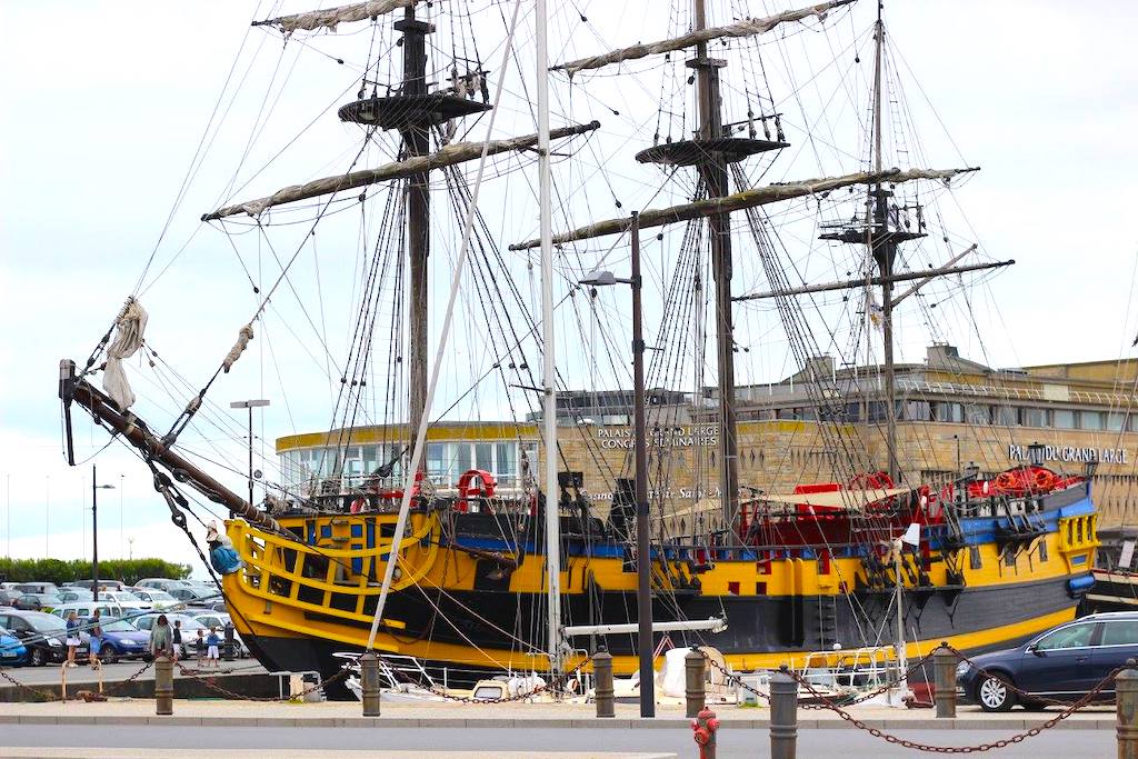Etoile du Roy tall ship - St Malo