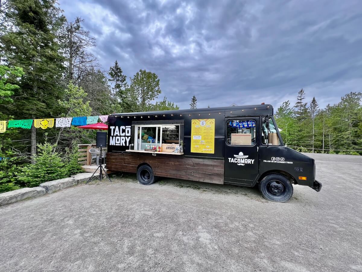 Tacomory, Tobermory, Ontario