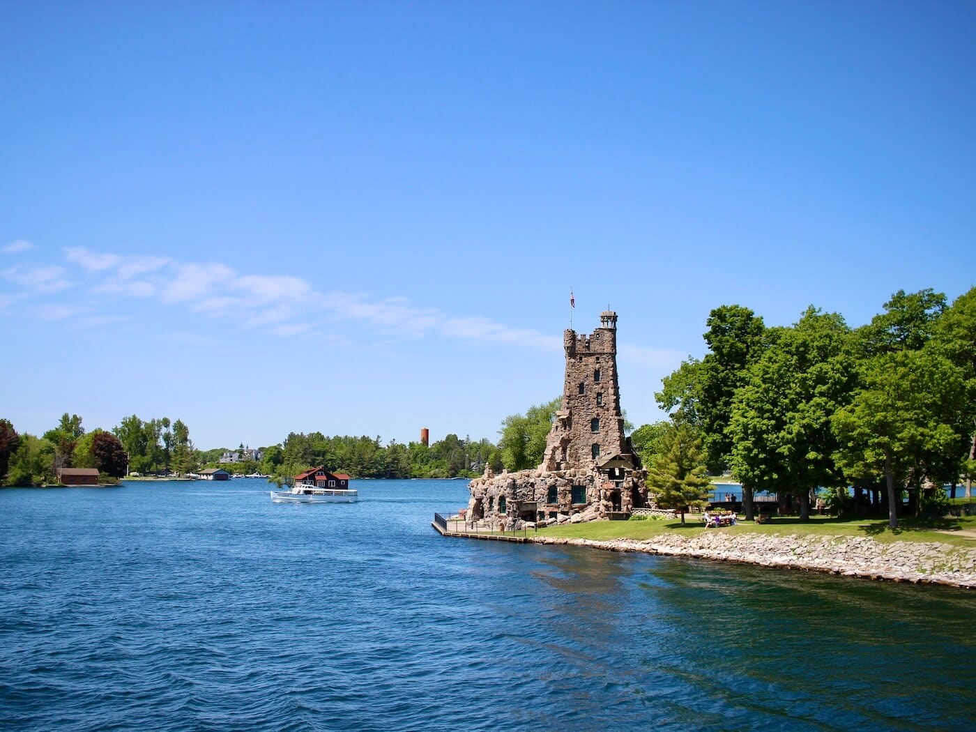 Taking a Thousand Island Cruise from Gananoque, Ontario - HH Lifestyle Travel