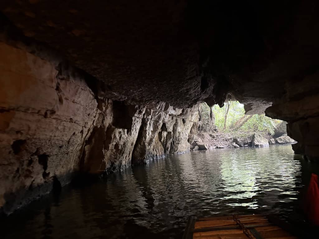 Trang An Boat Ride, Ninh Binh