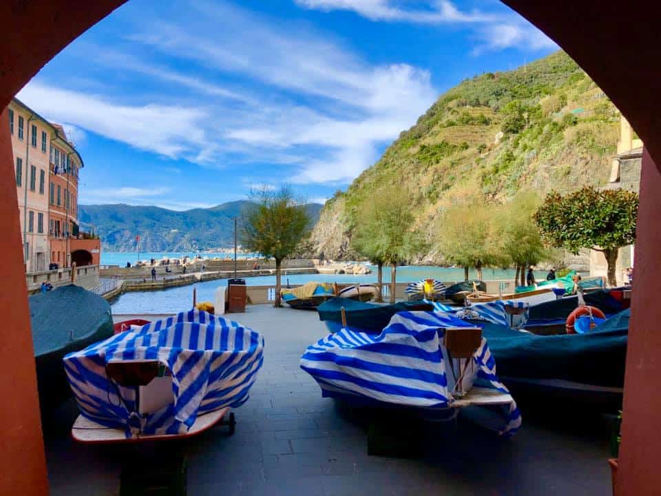 Fishing boats and harbour, Vernazza